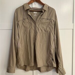 REI Women's Utility Jacket in Tan